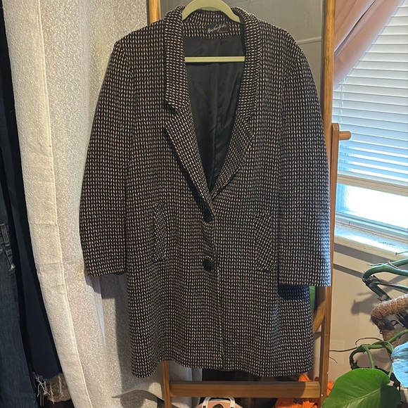 miss new yorker Jackets & Blazers - Vintage Miss New Yorker pink tweed mid length jacket